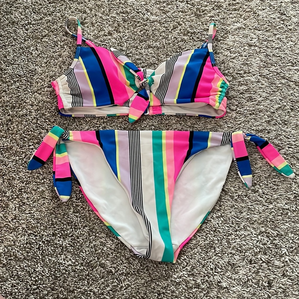 Colorful Bikini Set - Picture 4 of 6